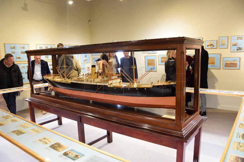 U Dubrovniku izložba 'Brodovi na fotografijama i razglednicama 19. i 20 st.'