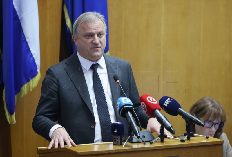 Branko Dukić donio je odluku o obustavi proračuna za 2024. godinu